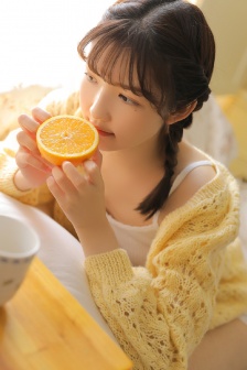部队里被咬住花蒂吹潮的导演是谁